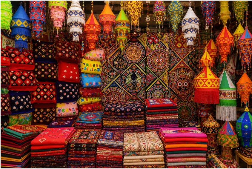 Traditional Handicrafts - artistic home decor